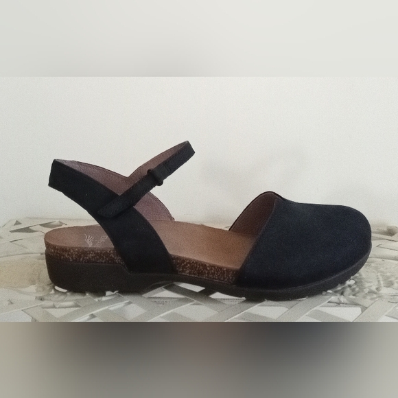 Dansko - Picture 2 of 5